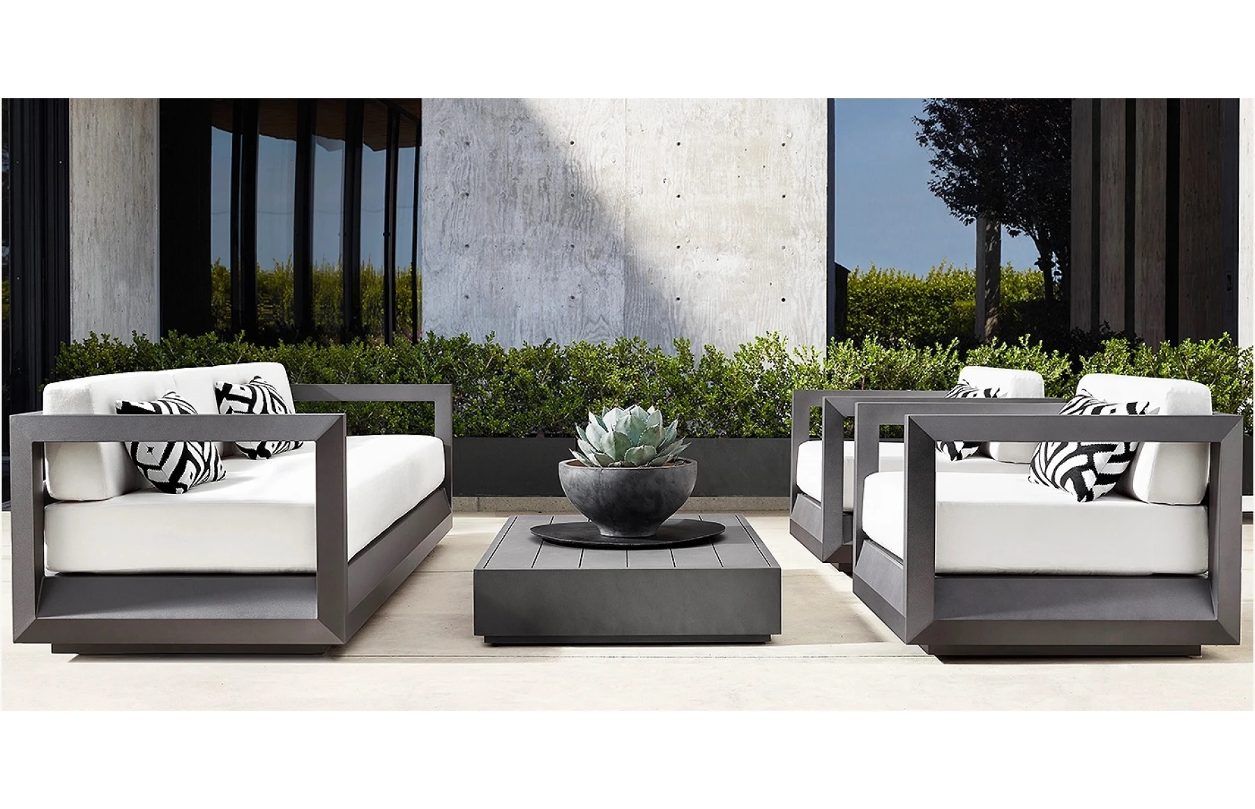 Set mobilier premium din aluminiu, pentru terasa/gradina/balcon, model Dubai